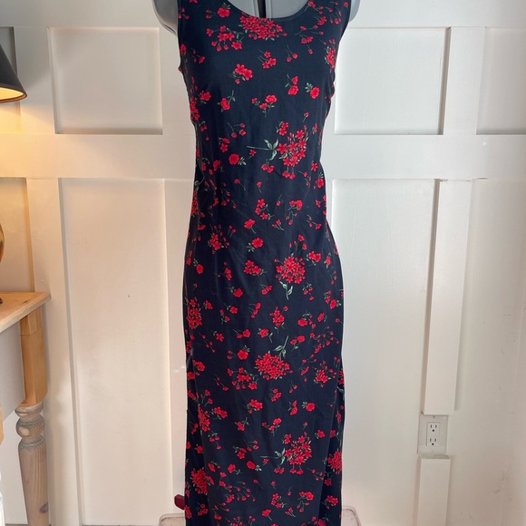 Vintage Floral Sleeveless Black and Red Dress Size 8 - Picture 2 of 6